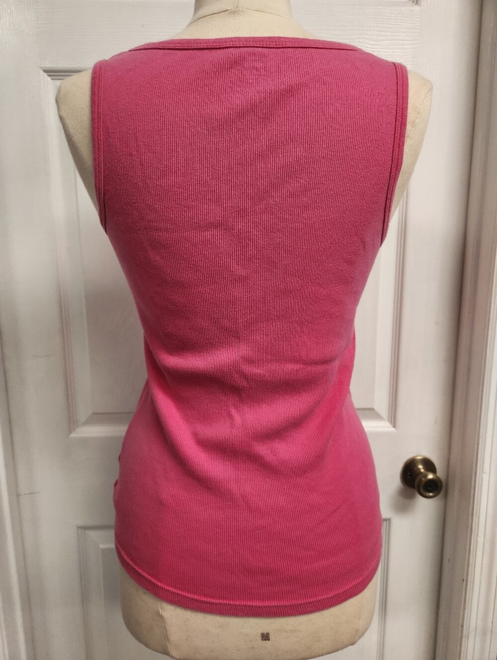 Faded Glory Hot Pink Ribbed Scoop Neck Tank - Picture 3 of 6